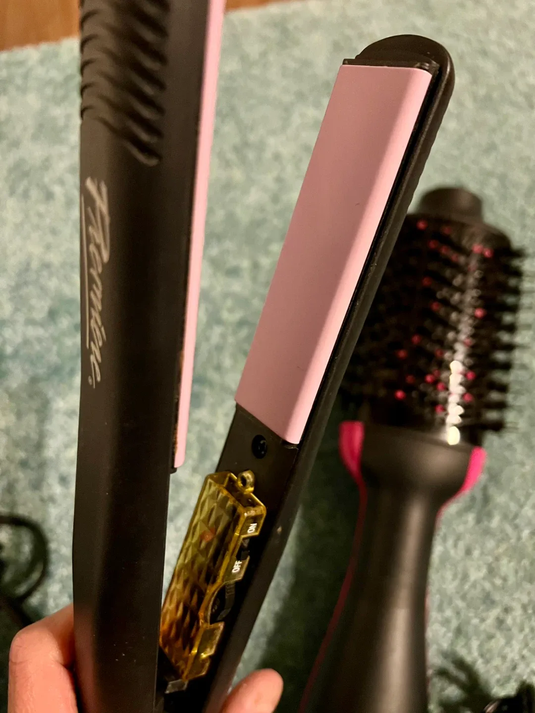 Revlon Hair brush Dryer  + Flawless Hair Straightener image indicator(7)