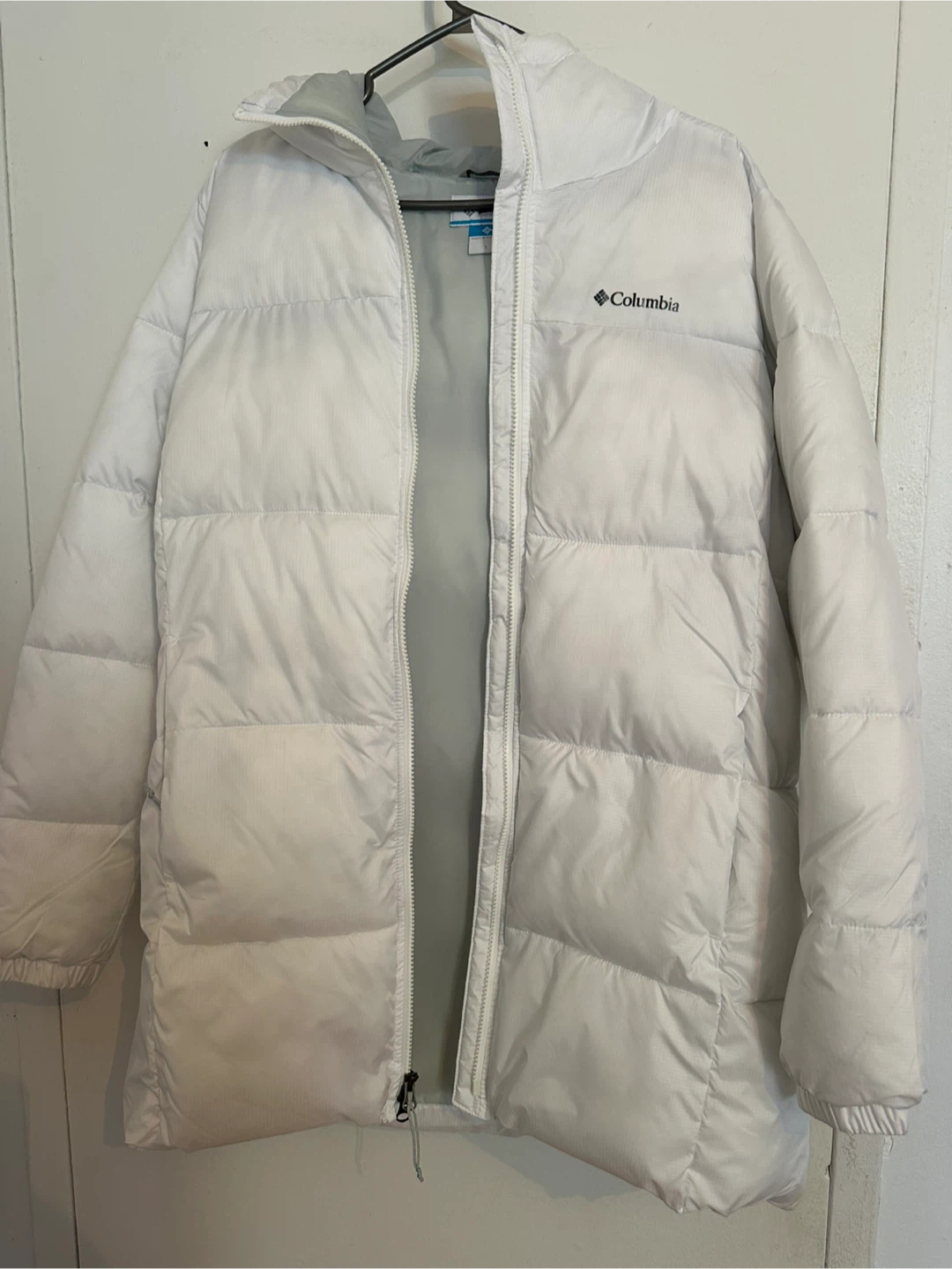 Columbia White Puffer Jacket - photo 2