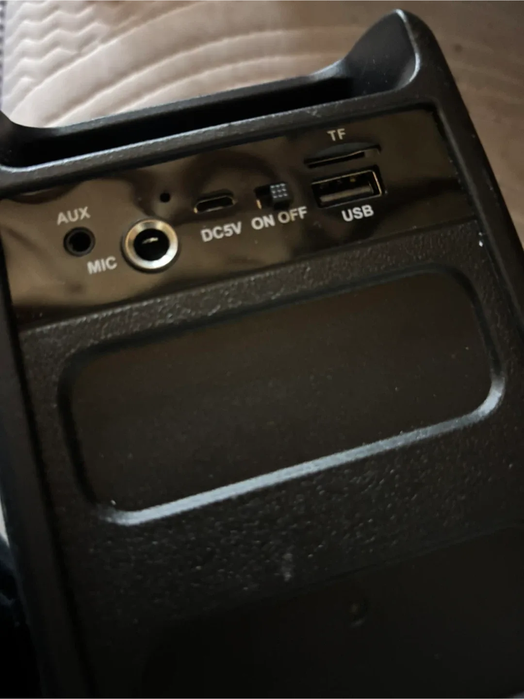 Proscan Portable Bluetooth Speaker with Lights image indicator(2)