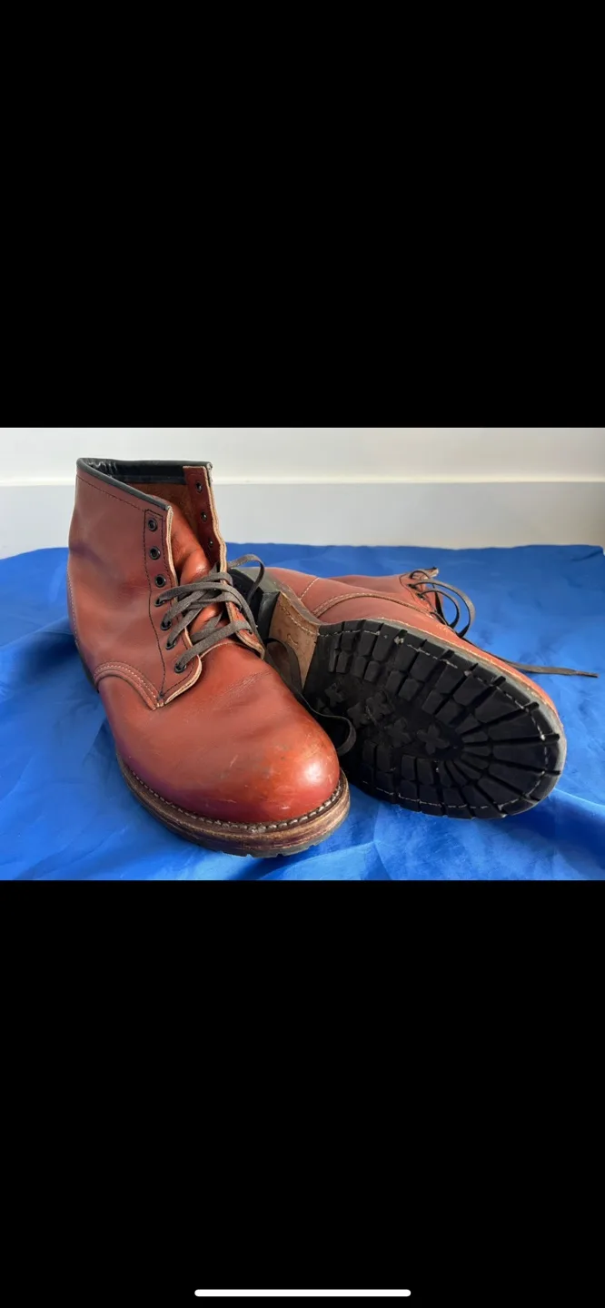 Red Wing 9022 Beckman Boots - Size 9 US