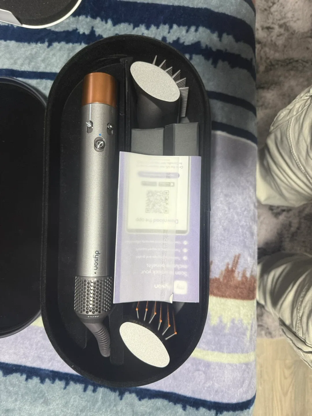 Dyson Airwrap Complete Long image indicator(8)