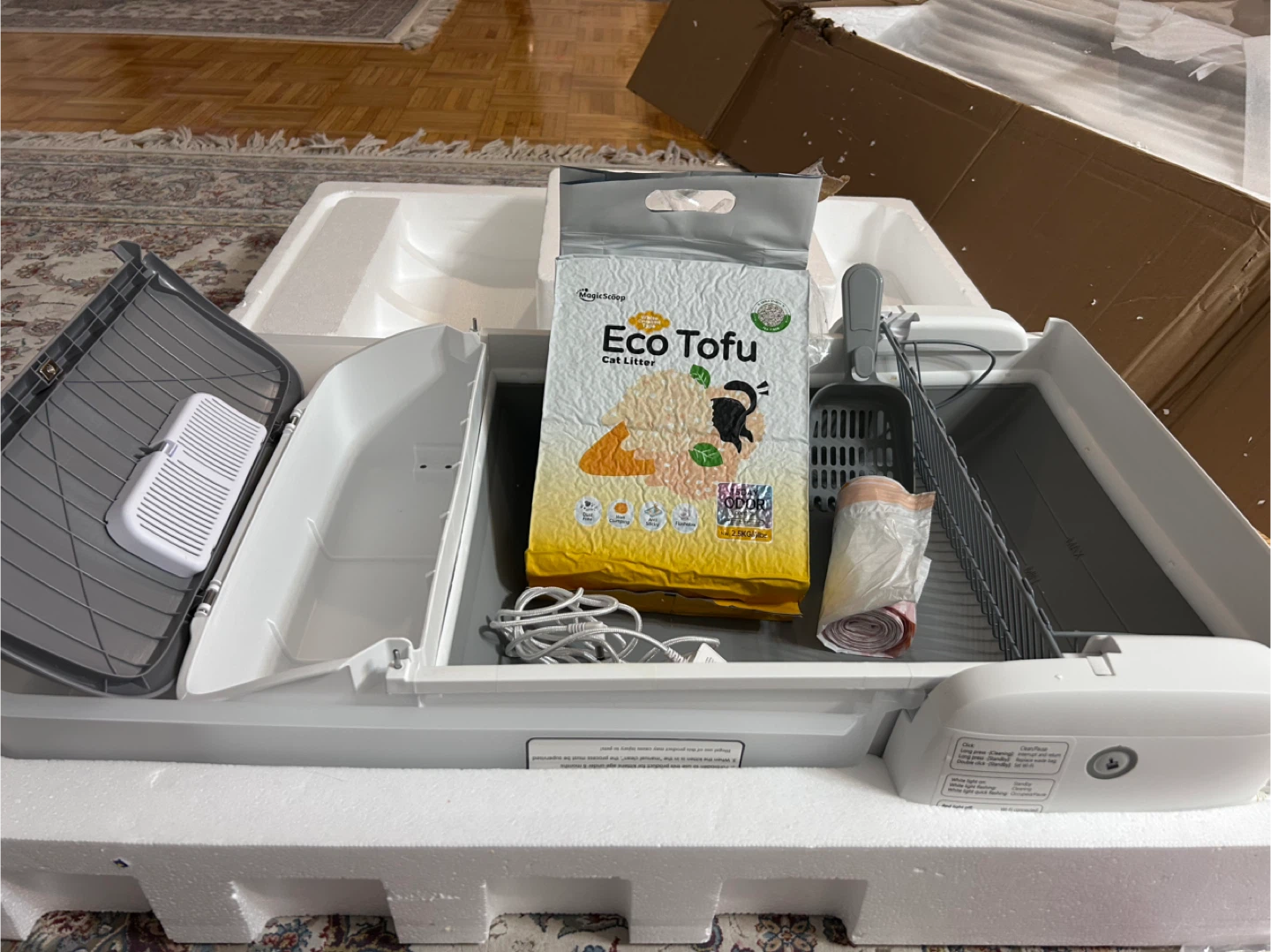 MagicScoop Self-Cleaning Litter Box + Eco Tofu Cat Litter