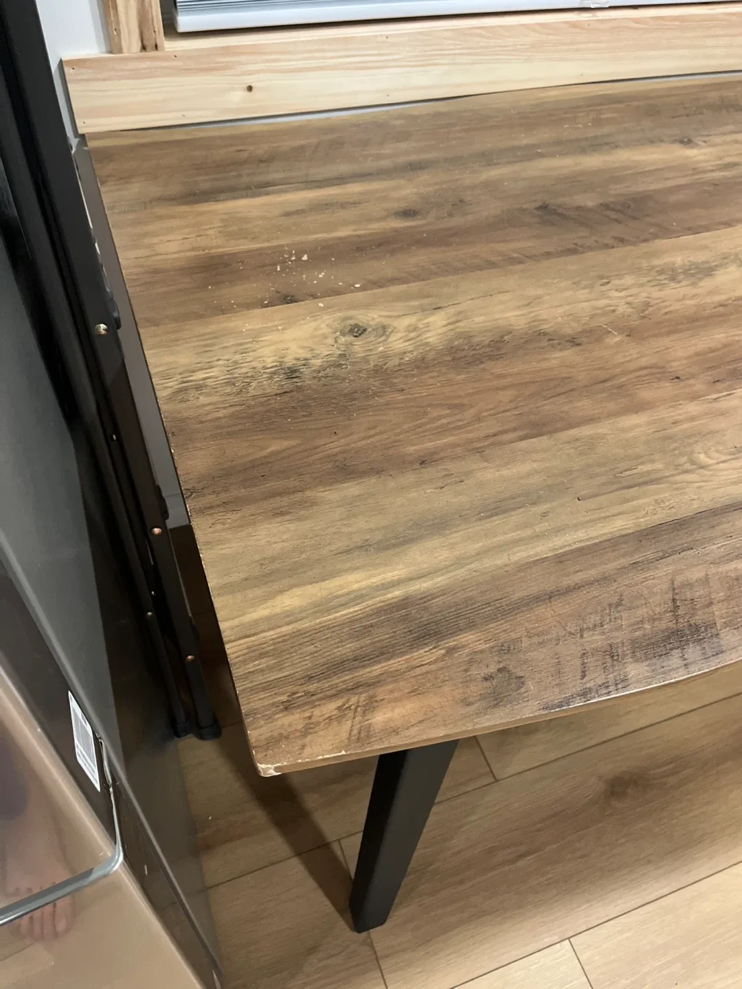 Wood Dining Table with Black Legs image indicator(4)
