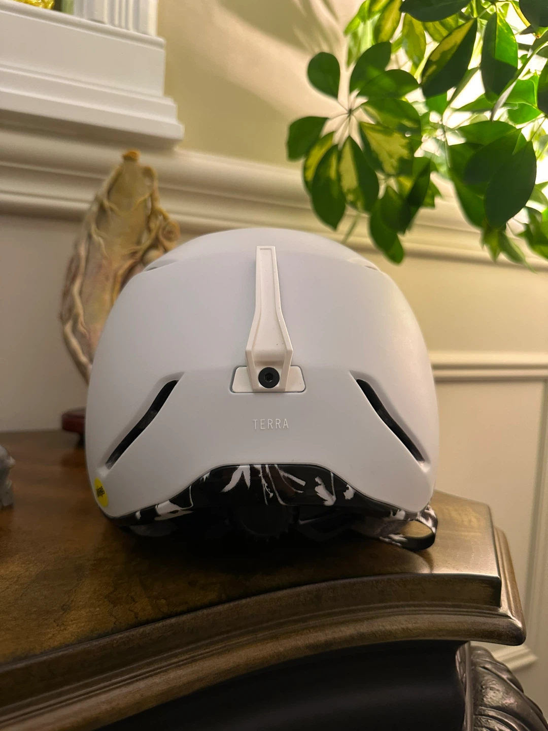 Giro Terra MIPs Helmet Size M - photo 4