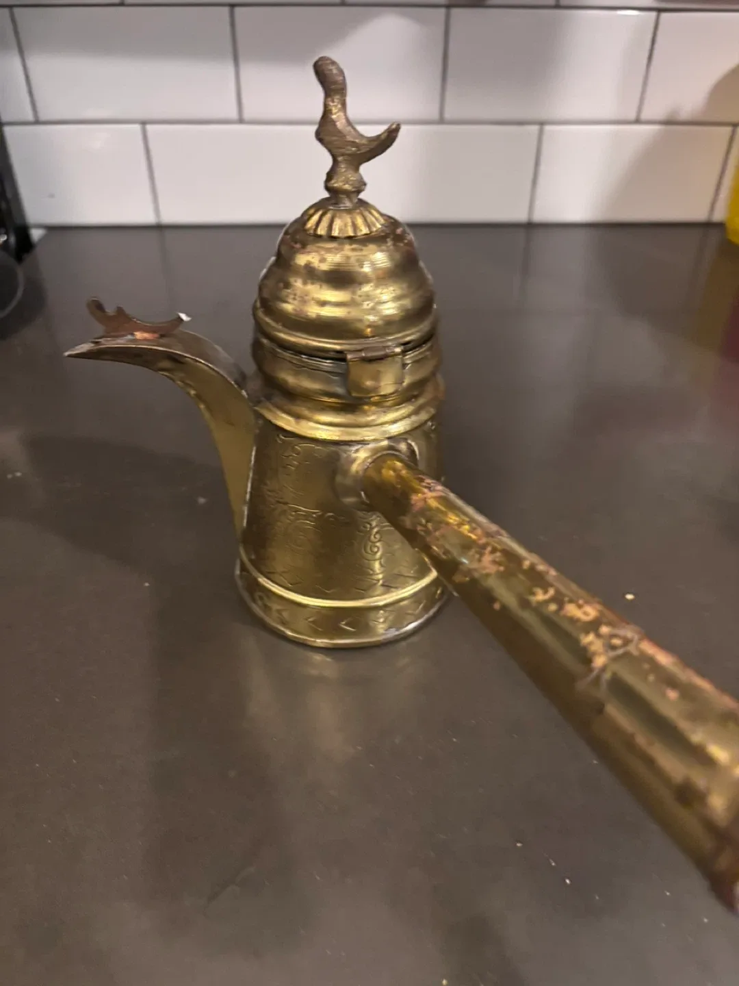 Vintage Brass Dallah Coffee Pot image indicator(6)