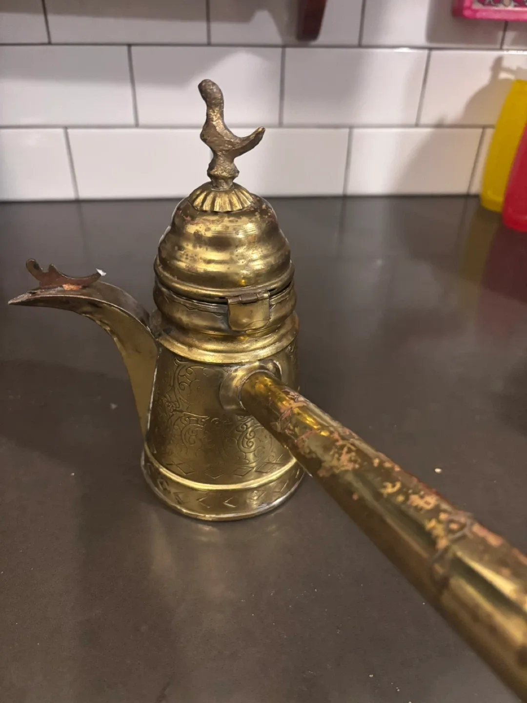 Vintage Brass Dallah Coffee Pot image indicator(8)