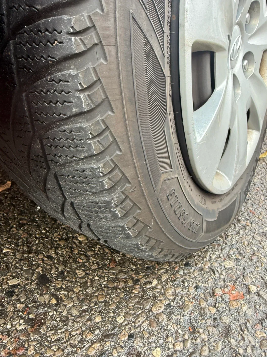 2009 Hyundai Elantra Touring image indicator(10)