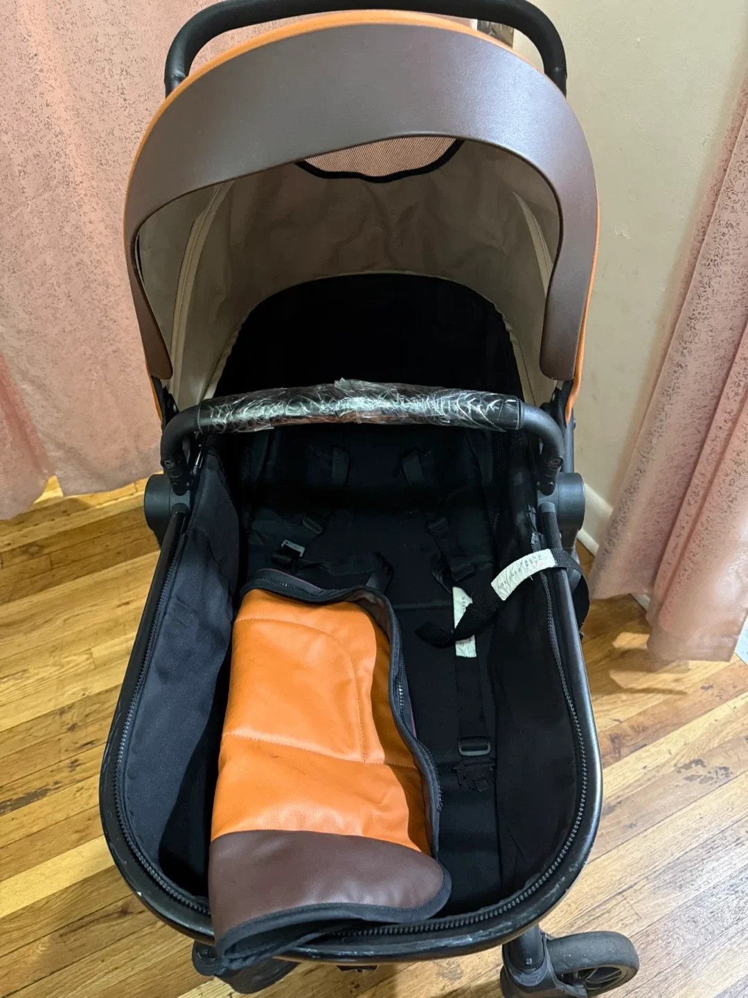 Orange & Black Baby Stroller image indicator(2)
