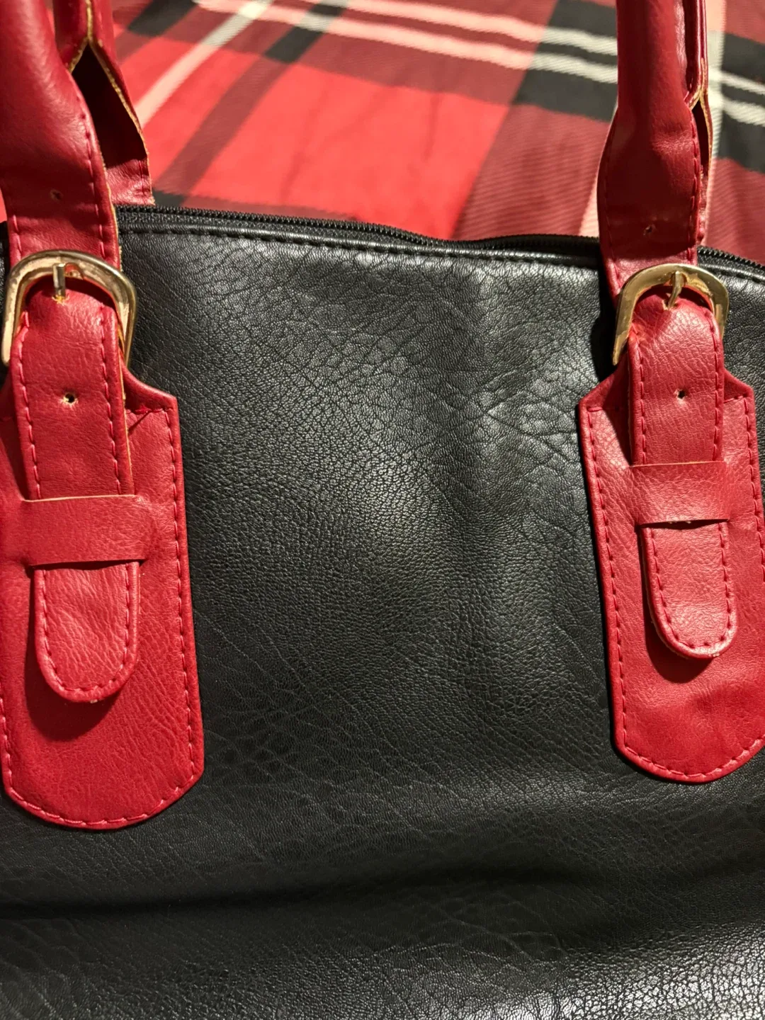 Fiorenzi Black & Red Dome Handbag image indicator(4)