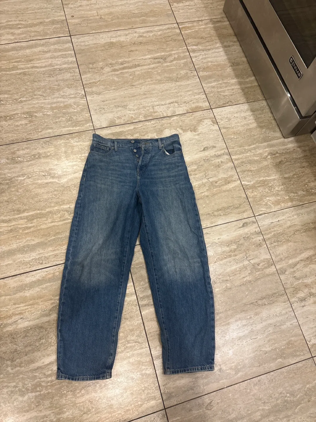 Aritzia The Arlo High-Rise Wide Leg Jeans