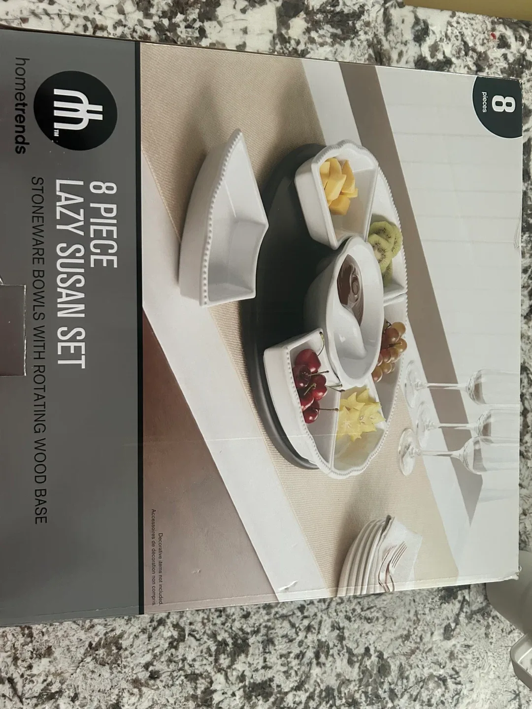 Lazy Susan with rotating base