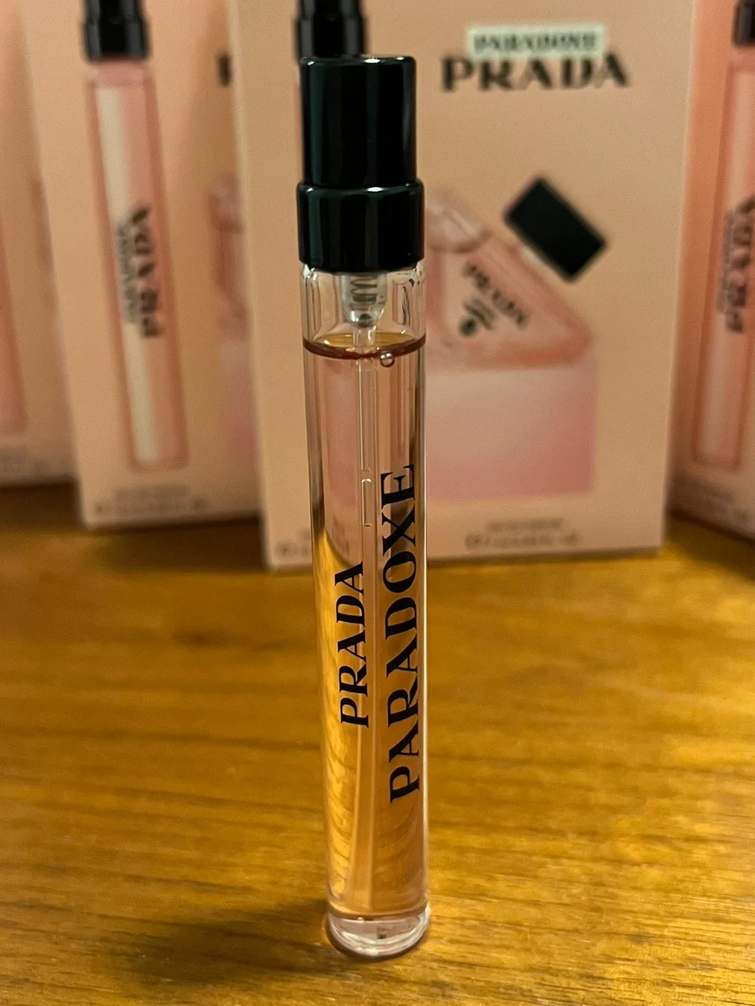 Prada Paradoxe Eau de Parfum 7ml & 10ml image indicator(2)