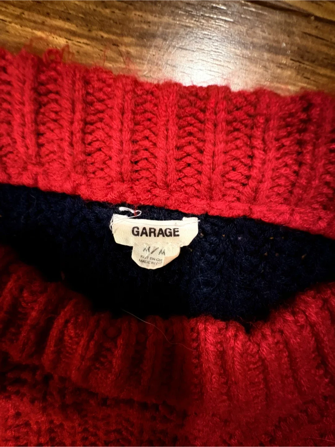 GARAGE SWEATER image indicator(2)