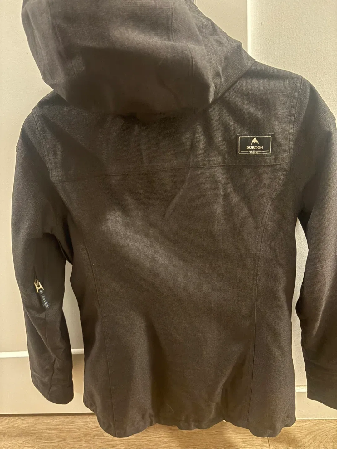 Burton Dryride Snowboard Jacket - Size Small image indicator(2)