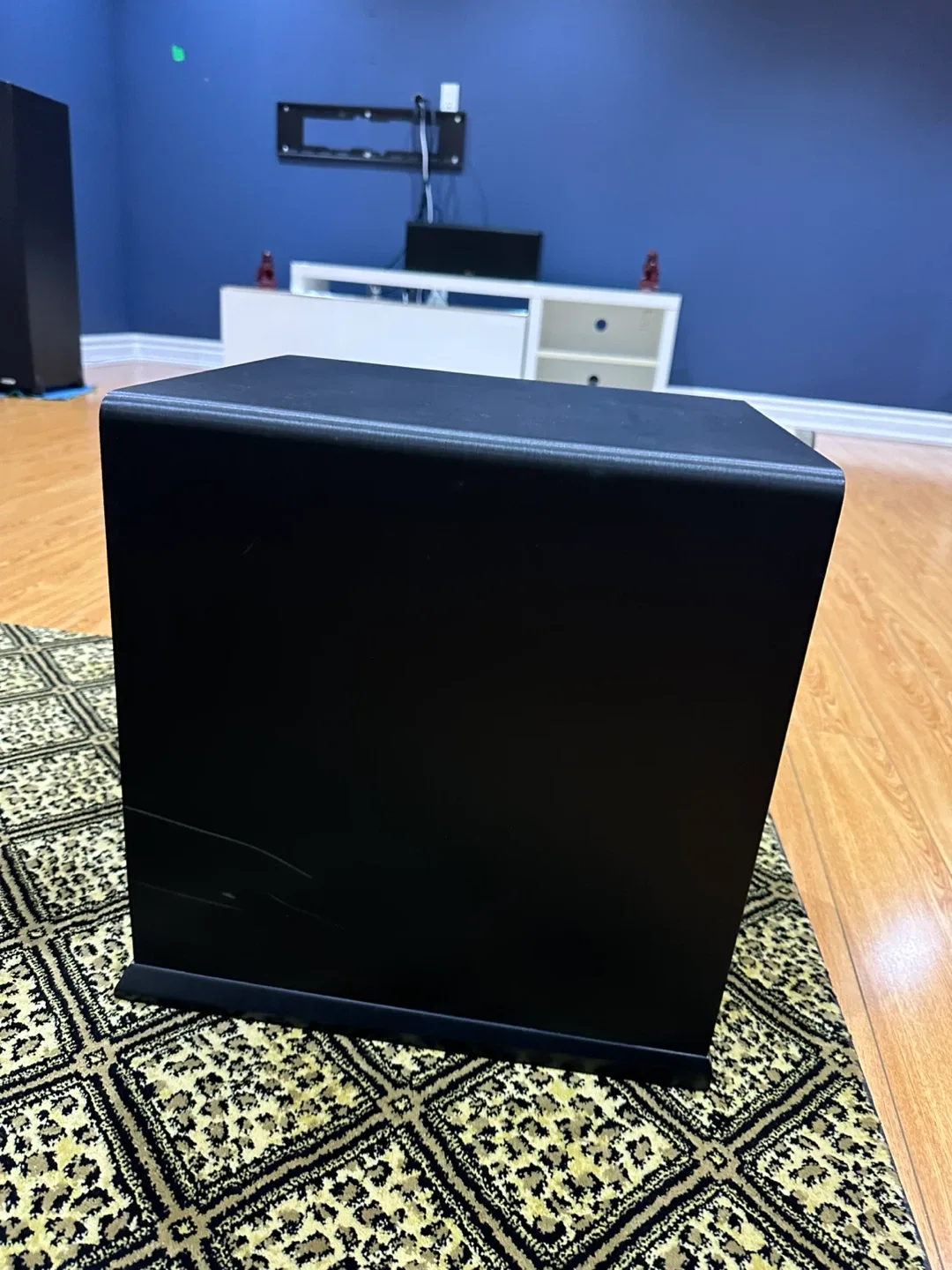 Klipsch R-110SW Subwoofer image indicator(6)