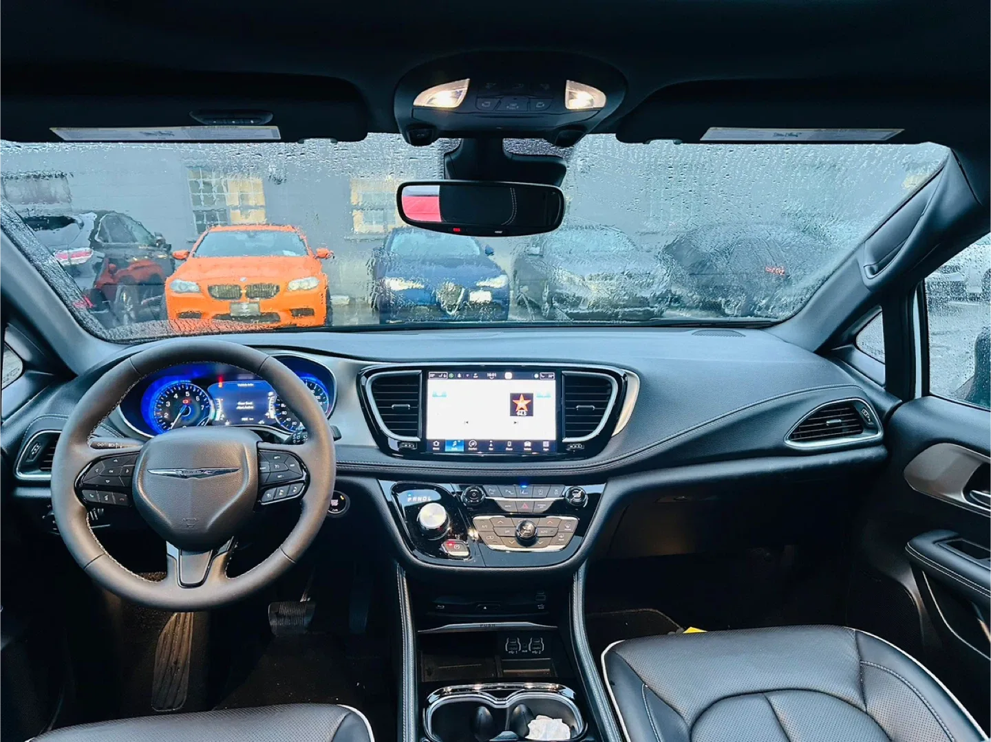 2023 Chrysler Pacifica S Limited image indicator(8)