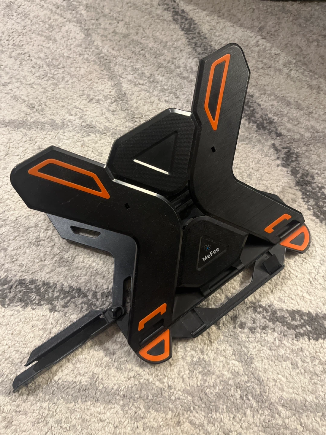 MeFee Laptop Stand - Adjustable & Portable