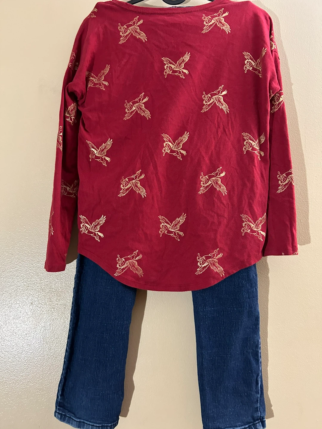 Parasuco girl blue jeans girls & red top with gold Pegasus - photo 2