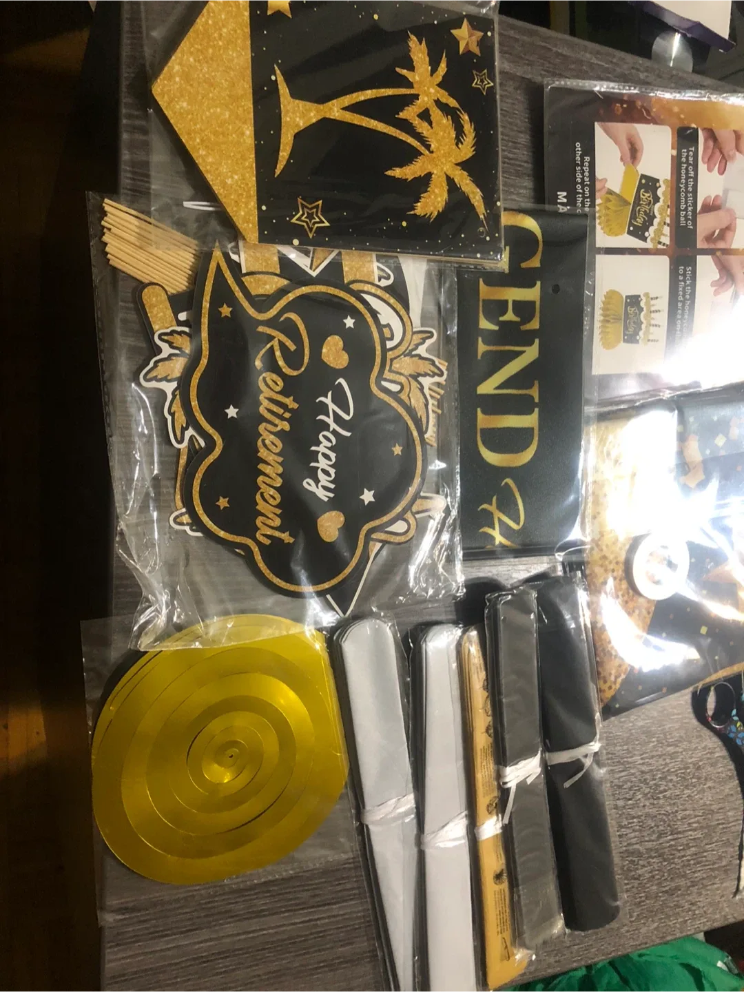 Happy Retirement Party Decoration Set image indicator(2)