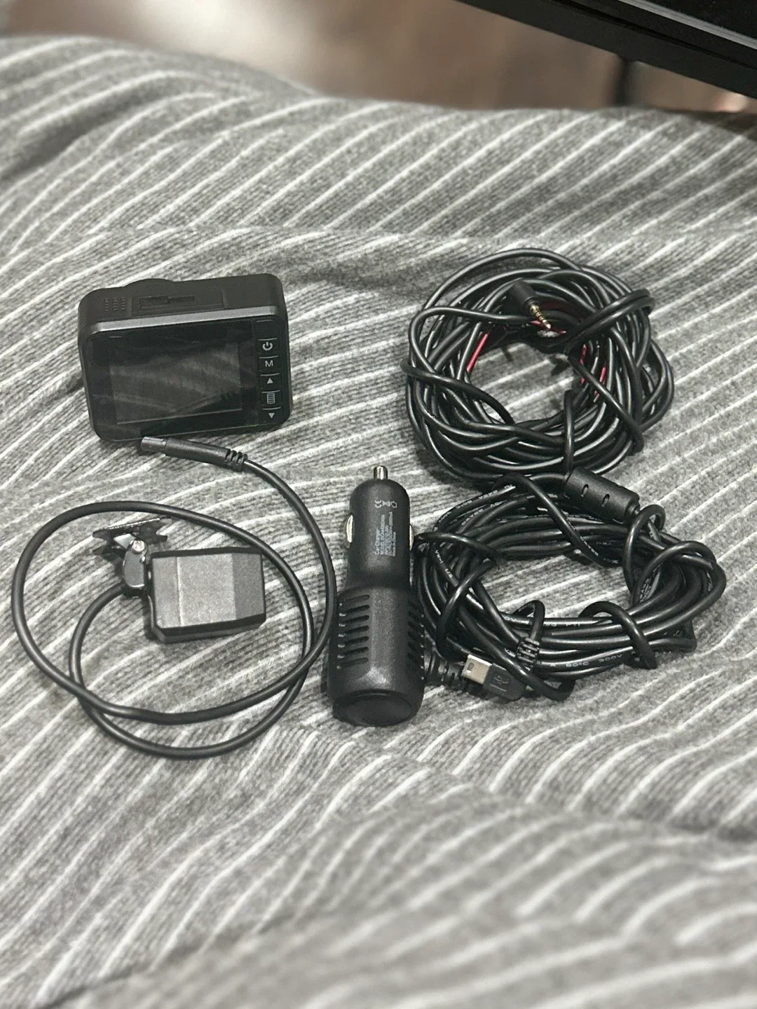 Dual Dash Cam - Front + Rear image indicator(3)