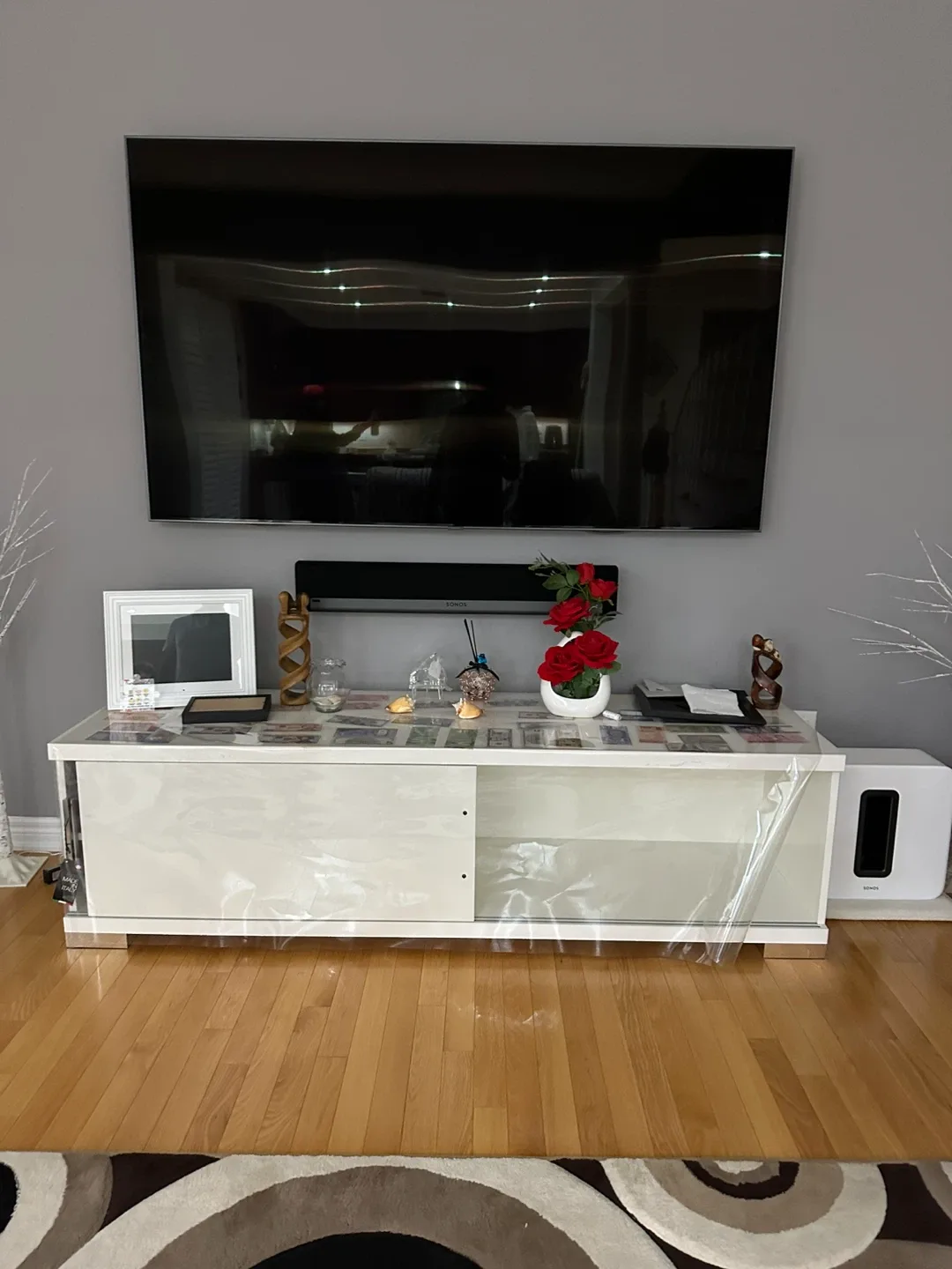 White TV Stand - 83 inches image indicator(3)