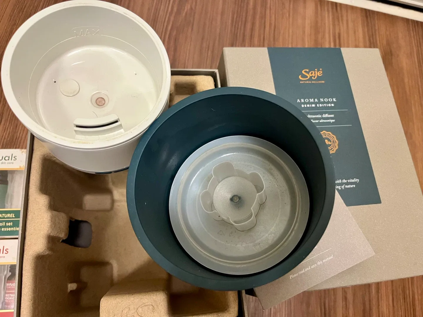 Saje Aroma Nook Denim Edition Diffuser image indicator(2)