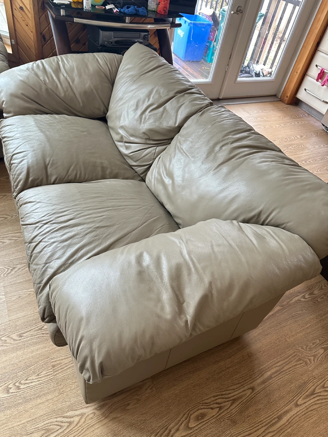 Beautiful Grey Italian Genuine Leather Sofa Set (CAN DELIVER) - photo 4