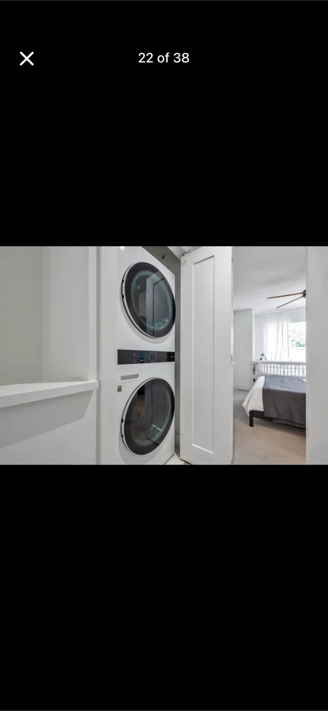 2 Beds 3 Baths - Townhouse image indicator(9)