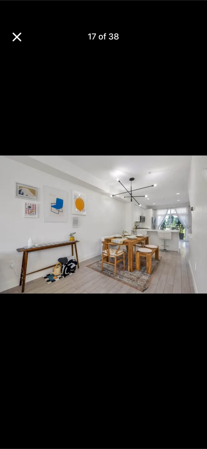 2 Beds 3 Baths - Townhouse image indicator(4)