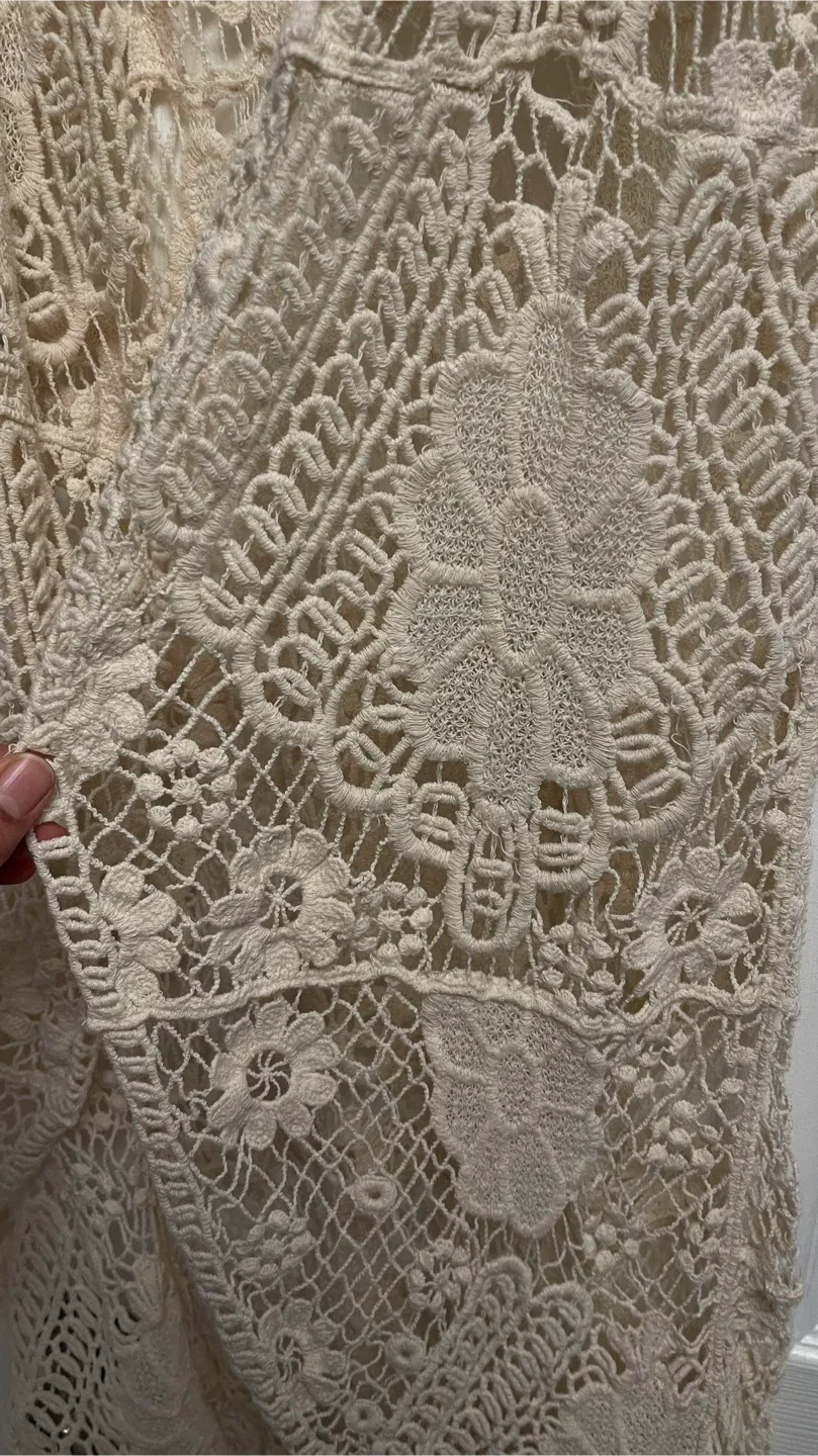 Koxumi Crochet Vest - Size M/L image indicator(3)