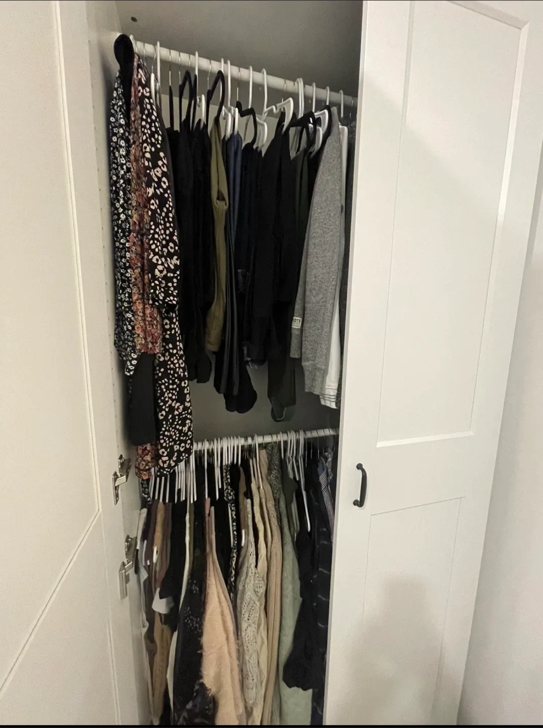 White IKEA Wardrobe image indicator(2)