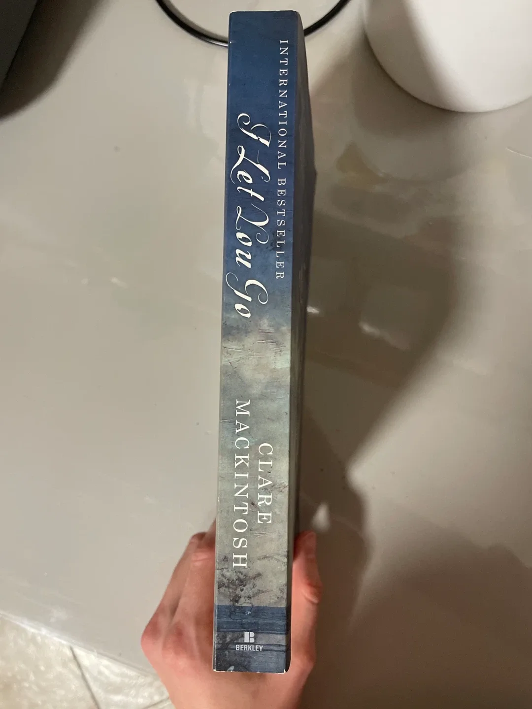 "I Let You Go" by Clare Mackintosh image indicator(3)