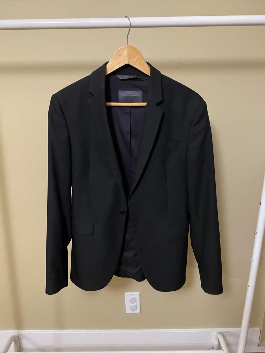 Zara Man Black Blazer