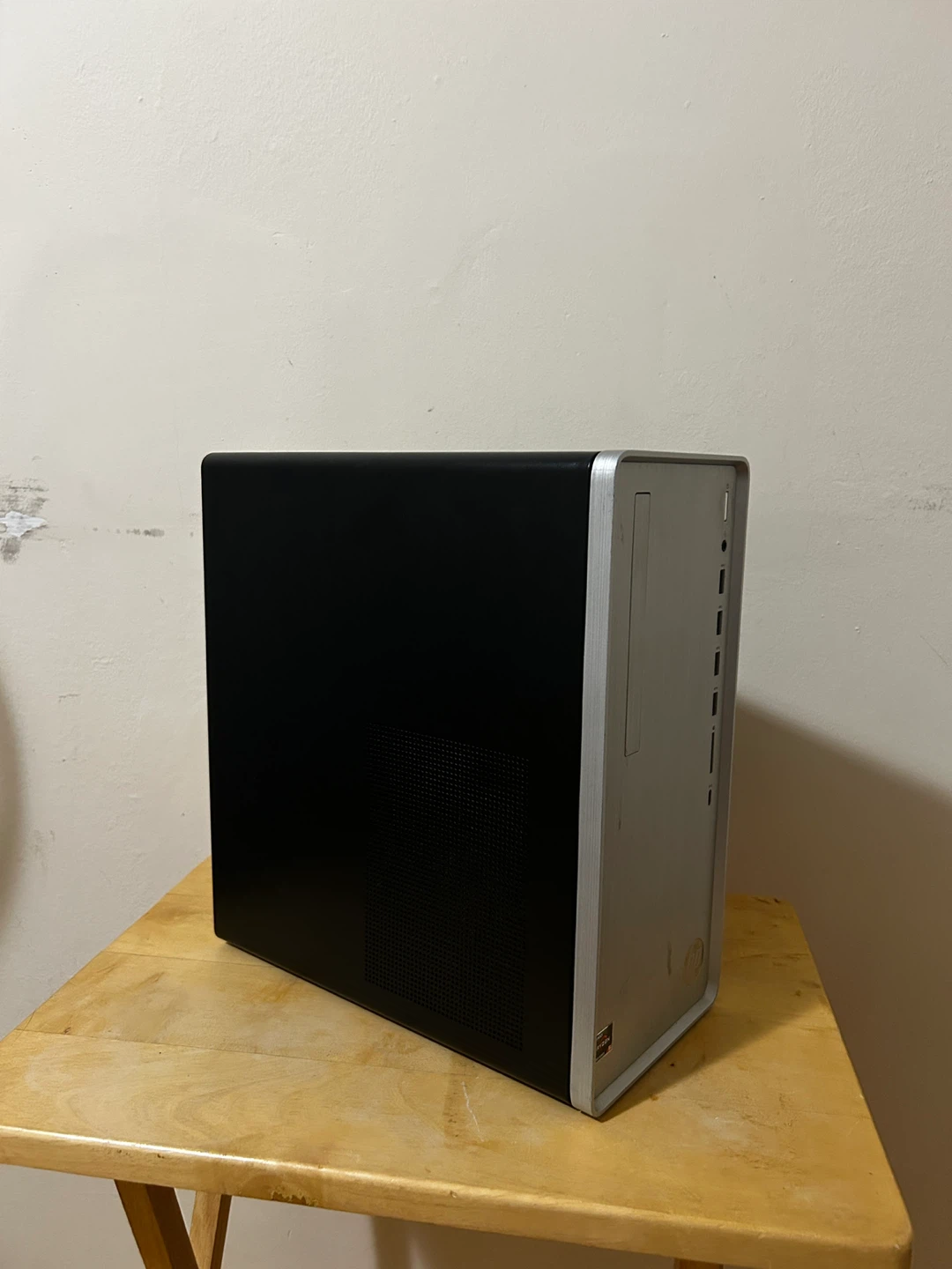 HP Desktop PC - photo 2
