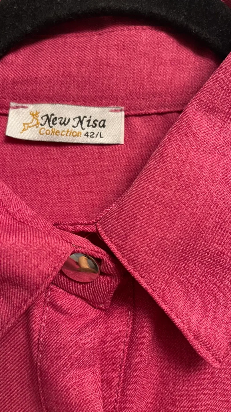 New Kisa Collection Pink Blouse - Size L image indicator(3)