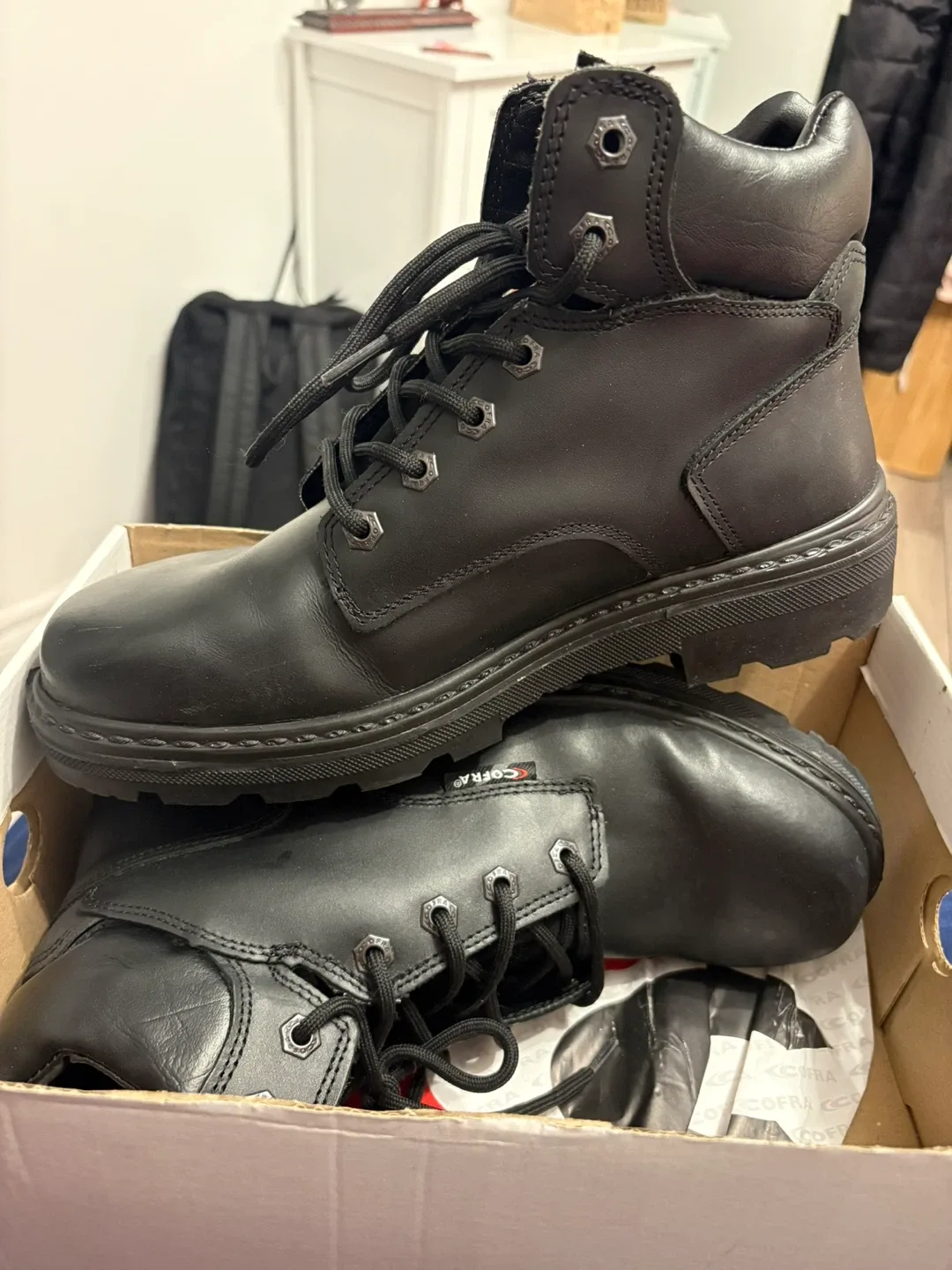 NEW Cofra Leader Black Work Boots w/ Memory Foam Insole - Size 9 image indicator(5)