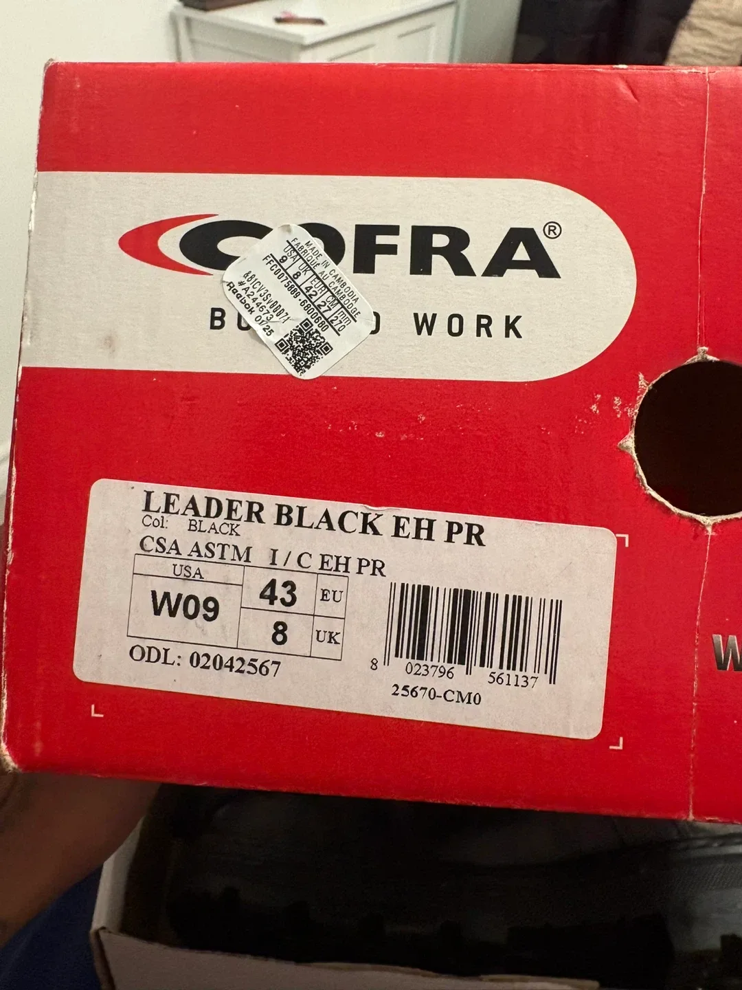 NEW Cofra Leader Black Work Boots w/ Memory Foam Insole - Size 9 image indicator(6)