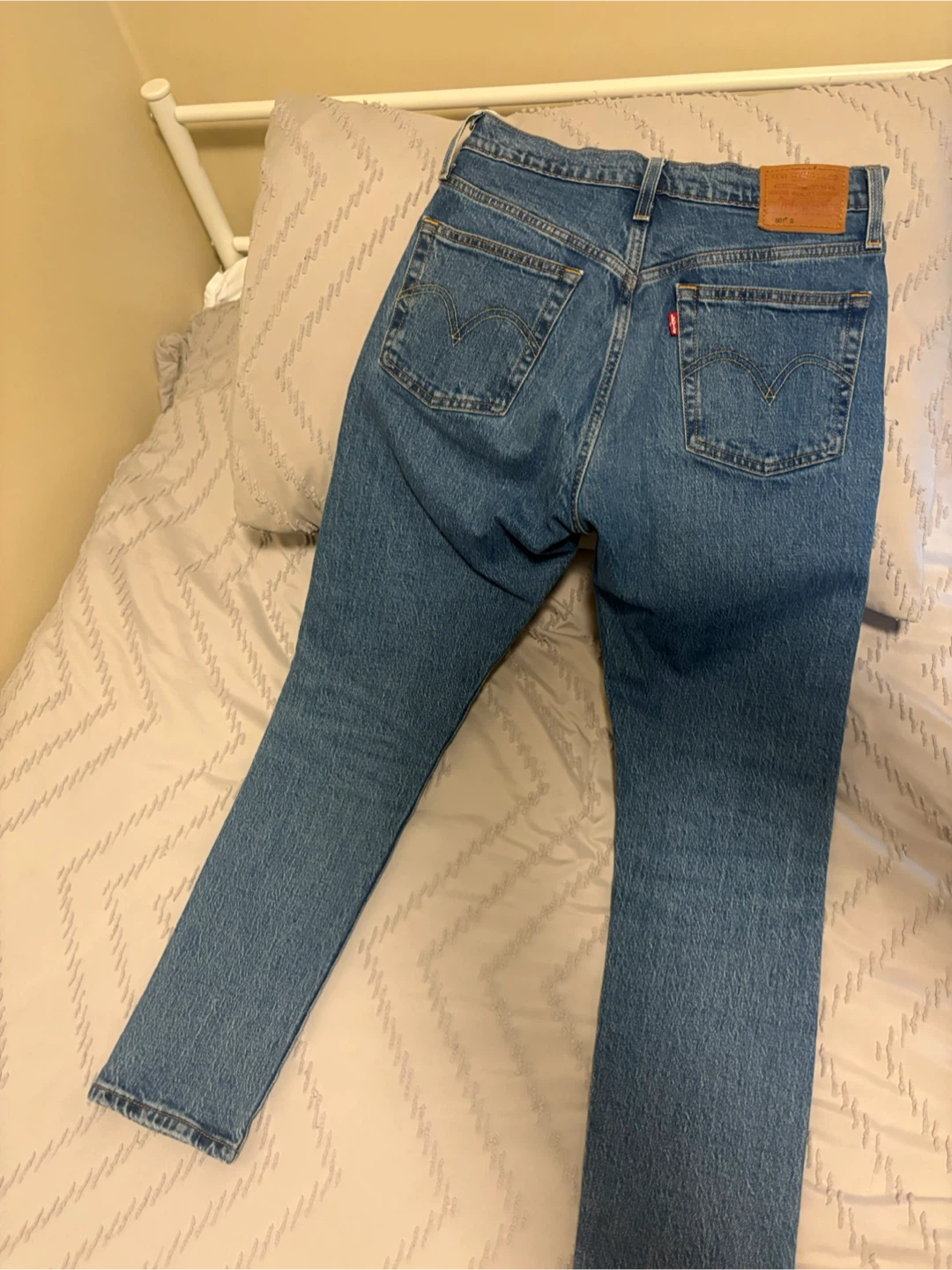 Levi's 501 Jeans - Size W26/L28 - photo 4