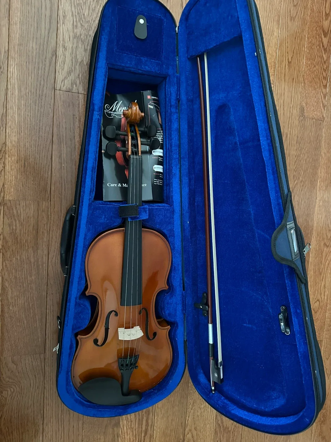 Mendini 1/4 Size Violin with Case