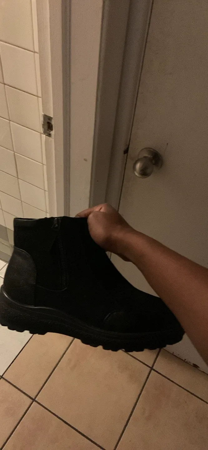 Kozi Black Boots - Size 10