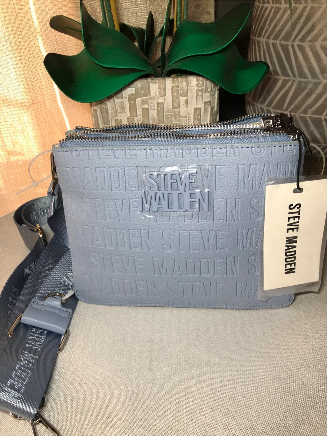 Steve Madden Crossbody Bag - New image indicator(7)