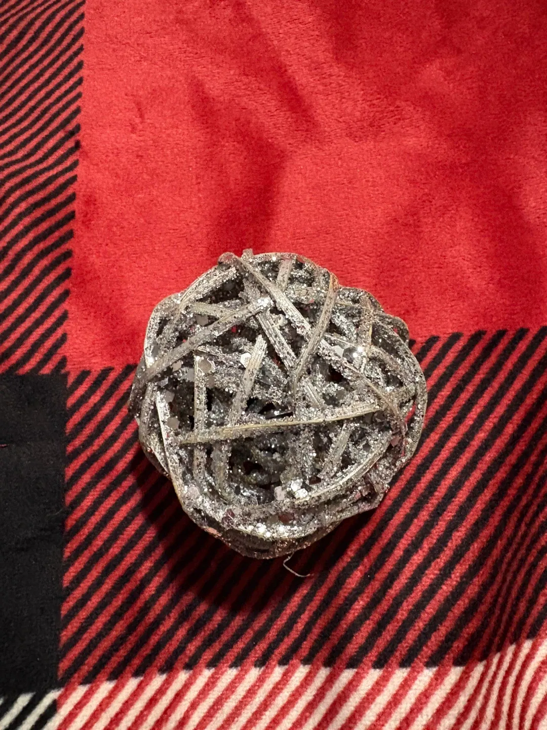 Free Silver Glitter Ball Ornaments - Set of 10