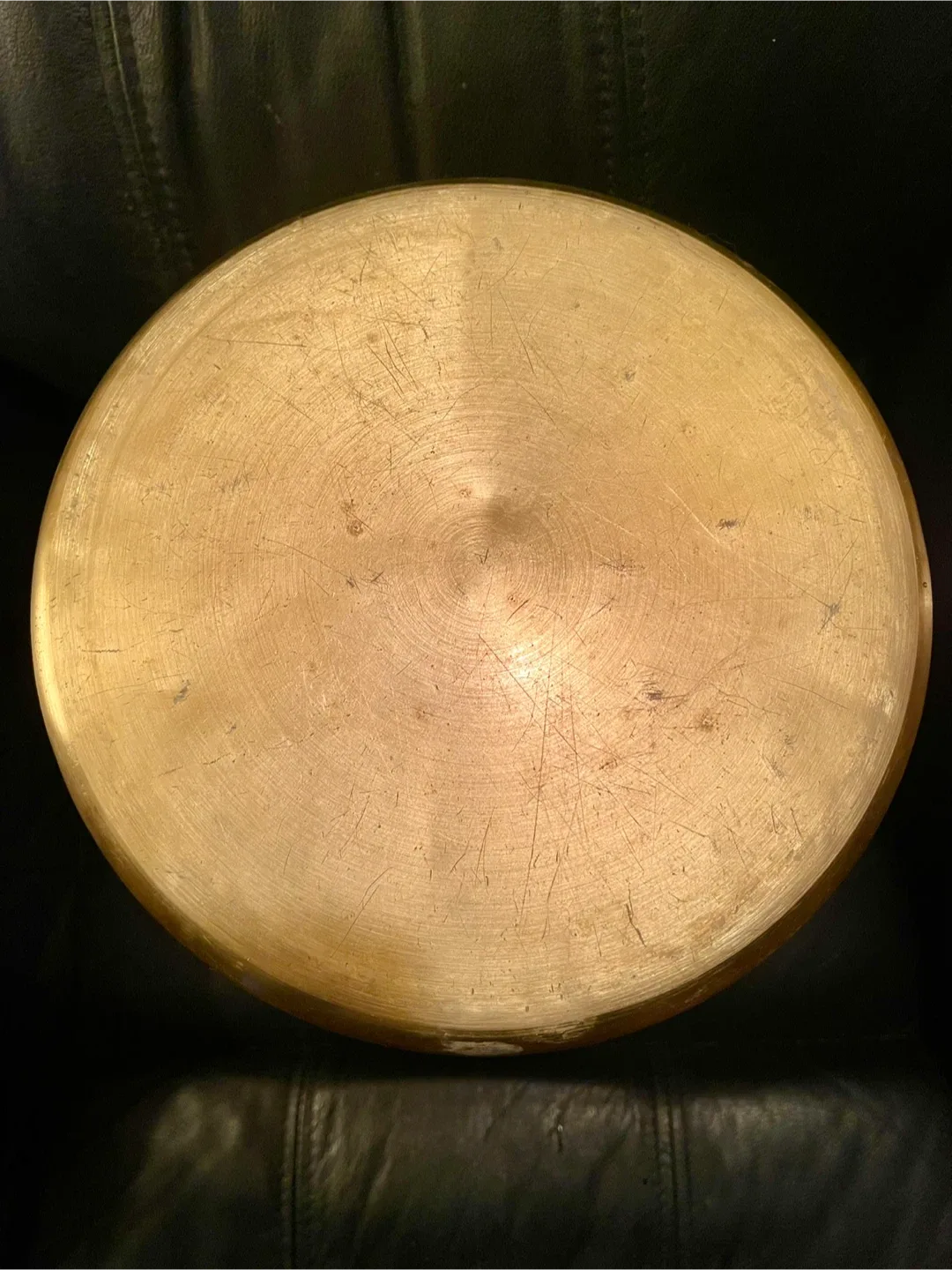 Vintage oversized aluminum stock pot with lid image indicator(4)