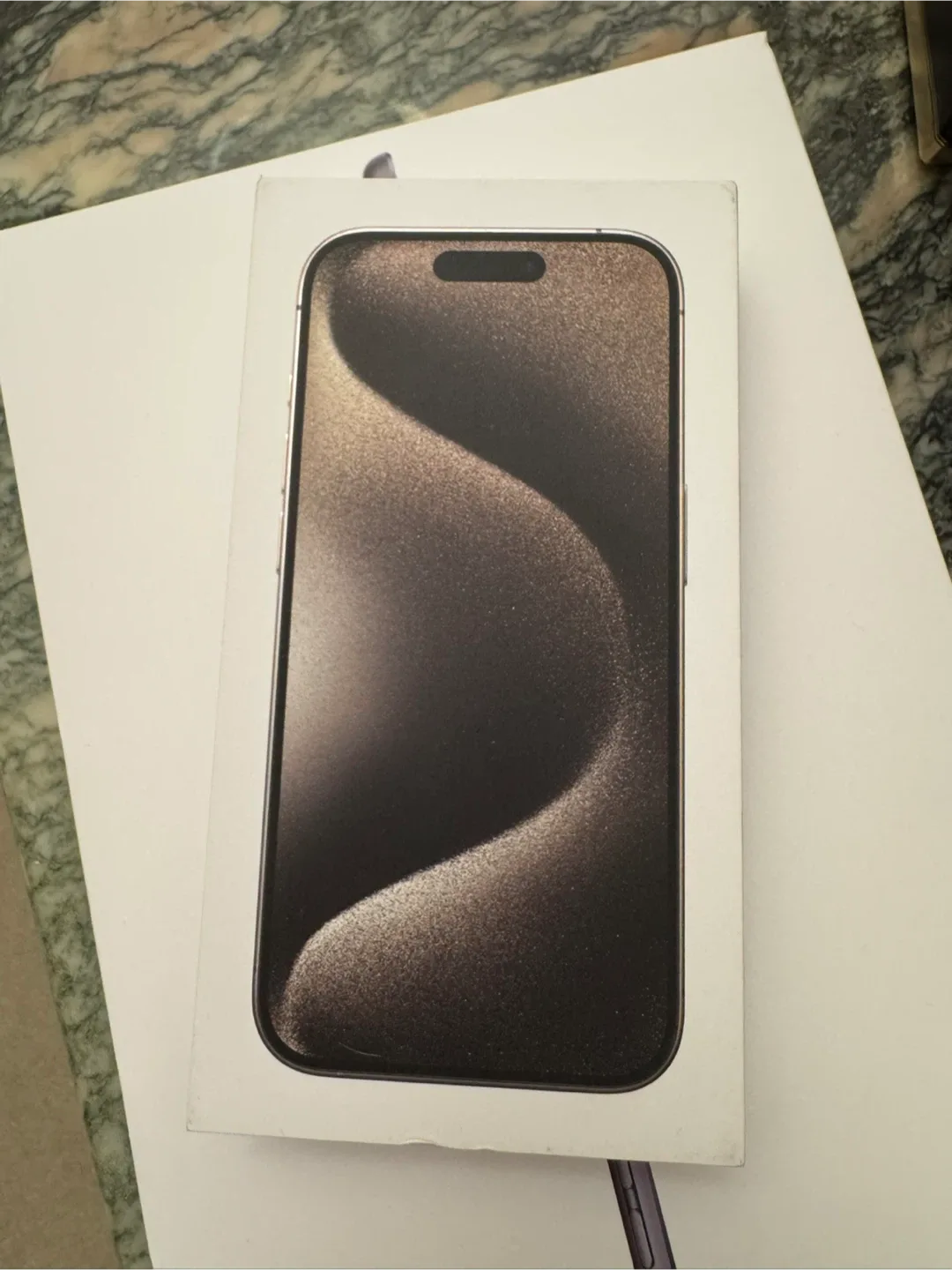 iPhone 15 Pro Natural Titanium