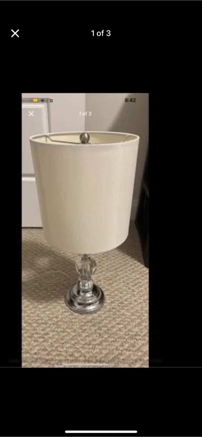 Table Lamp with Crystal Accent