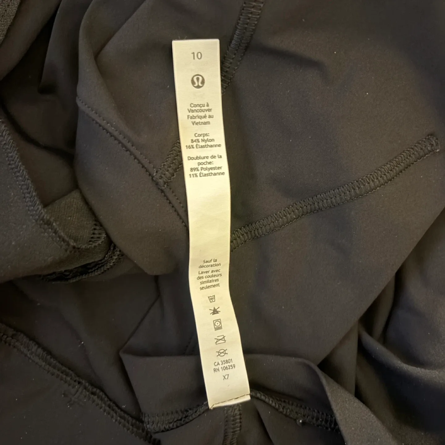 Lululemon Black Nulux UVP Run Jacket Size 10 Athleisure image indicator(9)