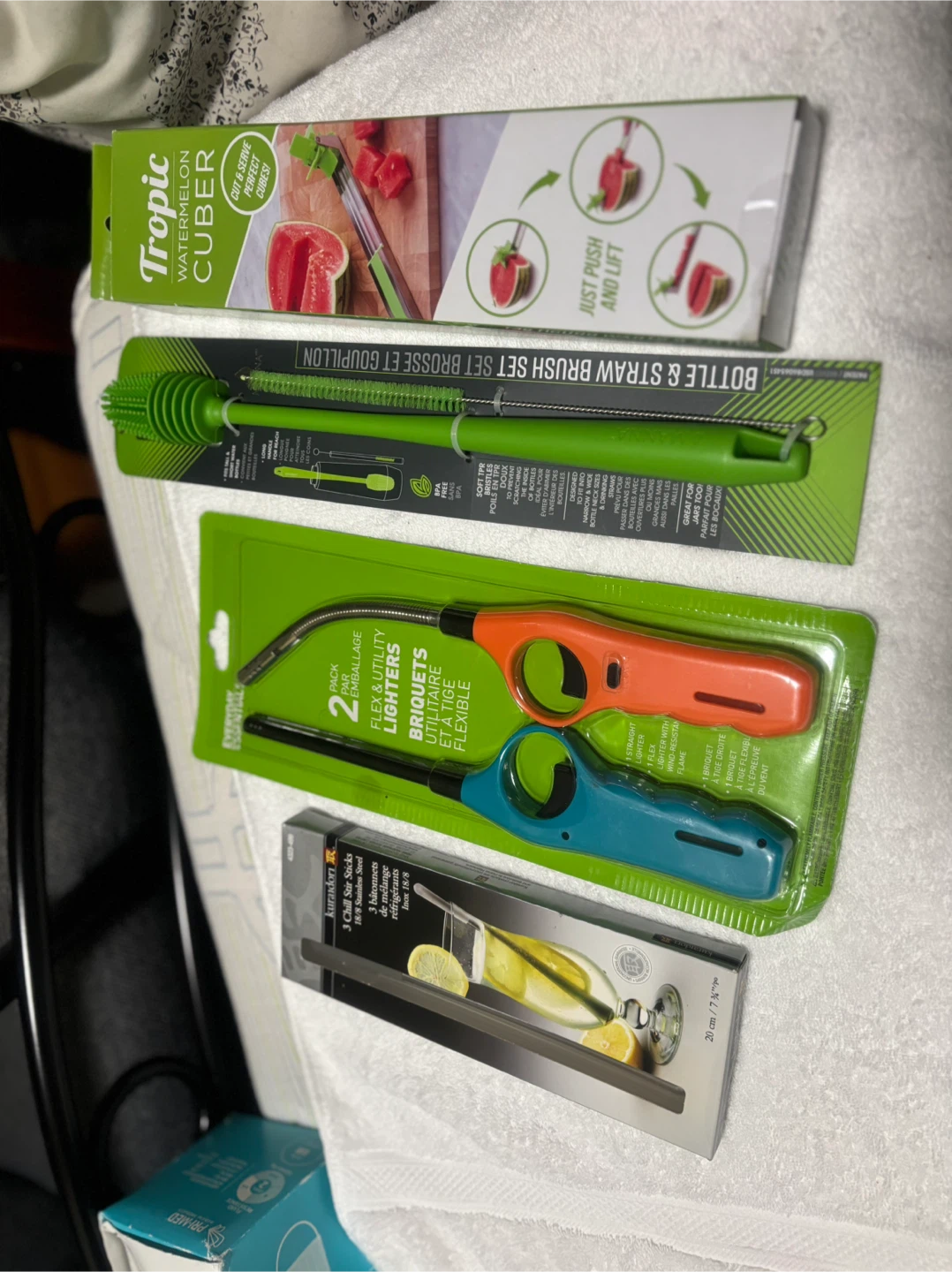 Kitchen Utensil Bundle - Watermelon Cuber, Lighters, More! - photo 2
