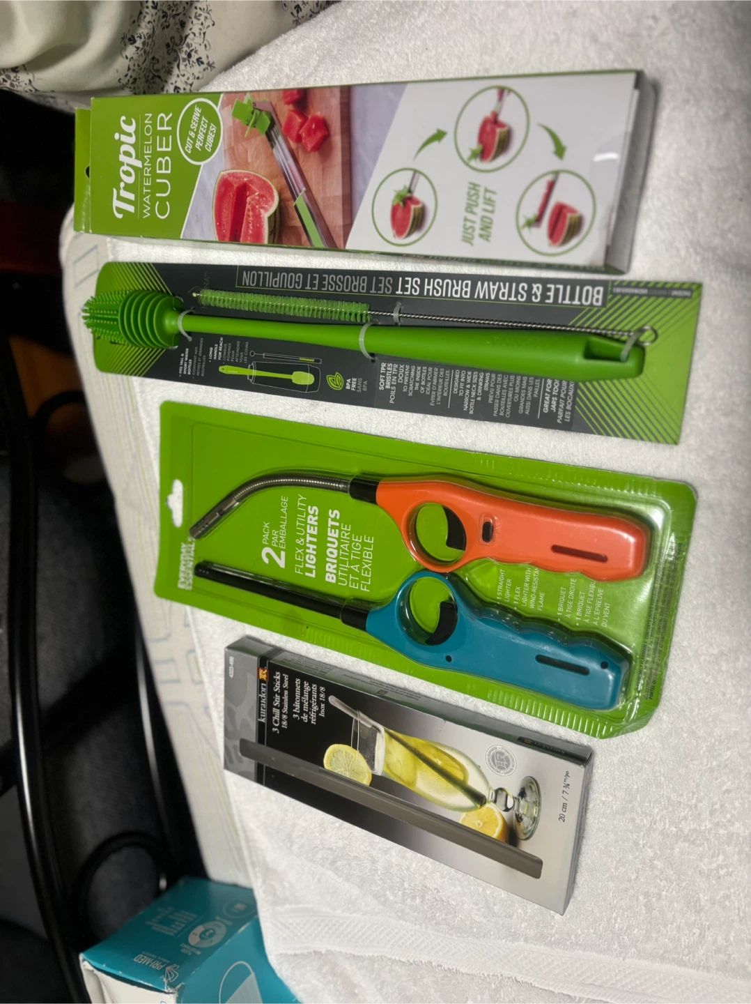 Kitchen Utensil Bundle - Watermelon Cuber, Lighters, More! - photo 3