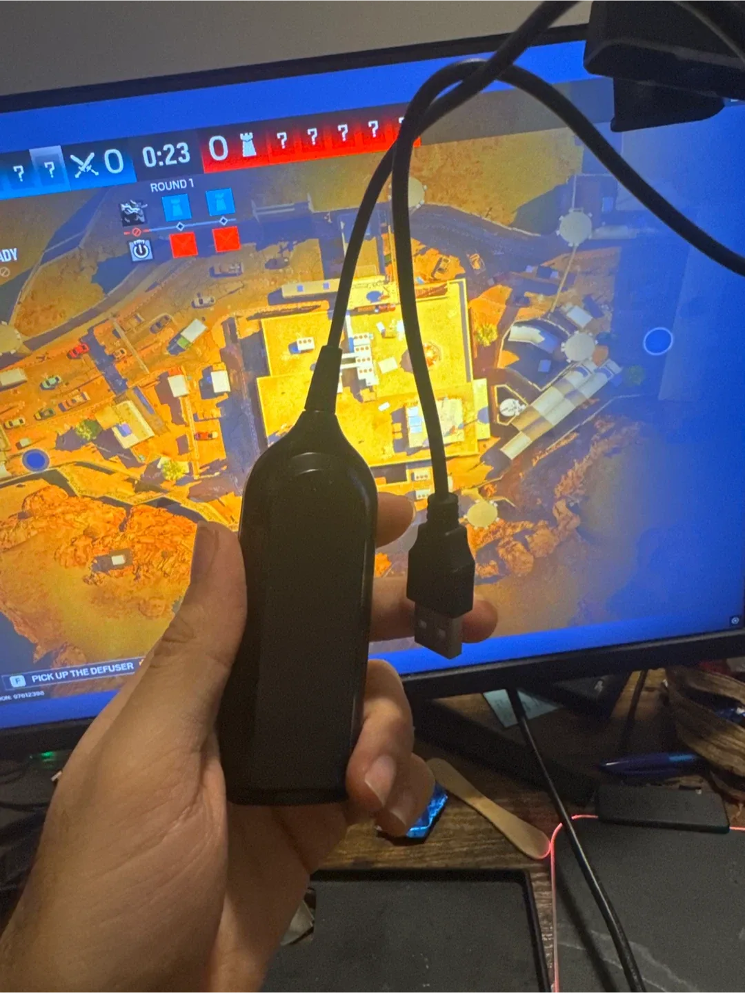 USB 2.0 4-Port Hub image indicator(2)