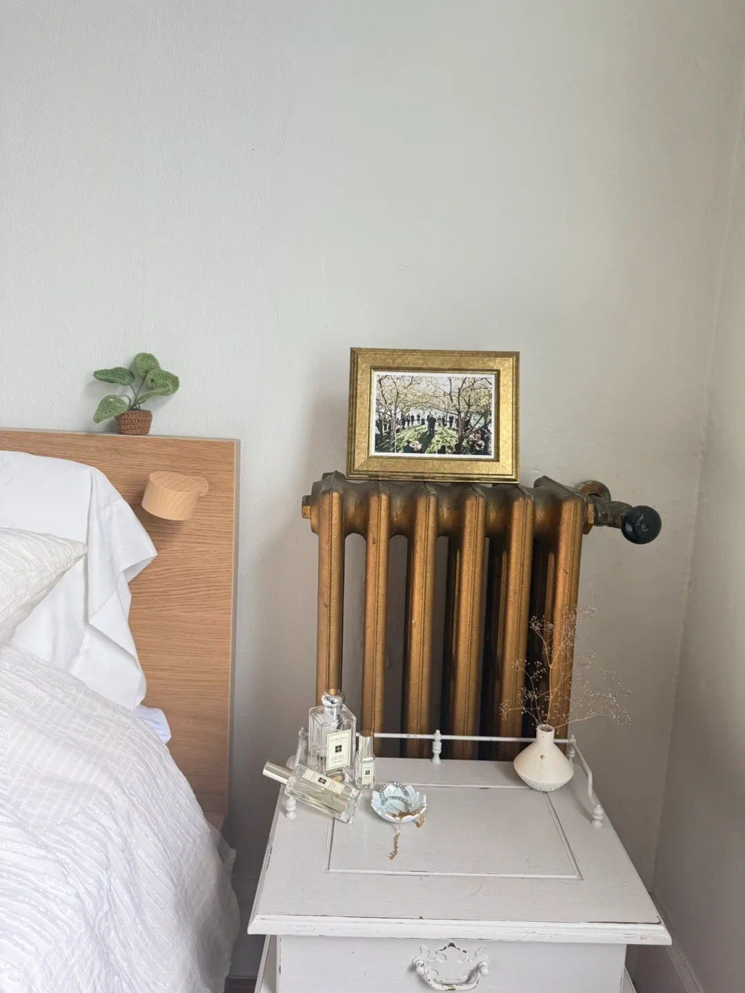 Gold IKEA Virserum Frame image indicator(3)